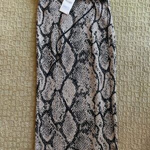 Zara Skirt animal print.New with tags.Size M